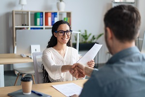 30,7% dos desempregados no 1.º trimestre de 2023 transitaram para o emprego no 2.º trimestre de 2023