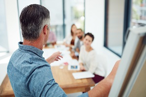 45,6% da população dos 18 aos 69 anos participou, nos últimos 12 meses, em atividades de aprendizagem ao longo da vida