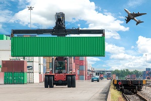 Exports and imports increased by 11.7% and 8.4%, respectively